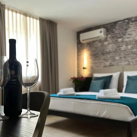 Arena Prestige Apartment